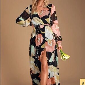 Black Lulu’s floral long sleeve maxi dress with slit